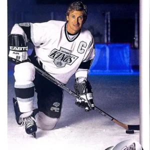 Wayne Gretzky 1992-93 Upper Deck Hockey Base Set #25