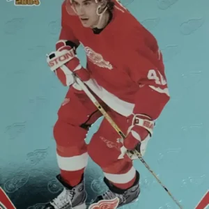 Henrik Zetterberg 2003-04 Pacific Prism Hockey Base Set #39