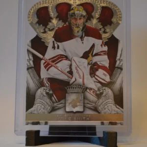 Mike Smith 2013-14 Panini Crown Royale Hockey Base Set #32
