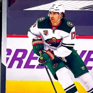 Marcus Foligno 2021-22 Upper Deck Series 1 Hockey Base Set #88