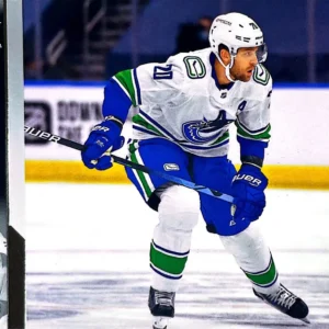 Brandon Sutter 2021-22 Upper Deck Series 2 Hockey Base Set #428