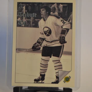 A Tribute to Miles Gilbert Horton 1991-92 Ultimate Original 6 Base Set #97