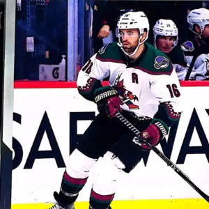 Andrew Ladd 2021-22 Upper Deck Extended Series Hockey Base Set #508