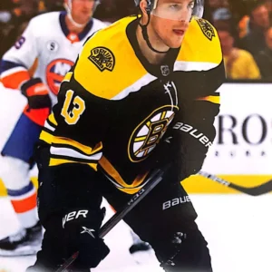 Charlie Coyle 2022-23 Upper Deck Series 1 Hockey Base Set #13