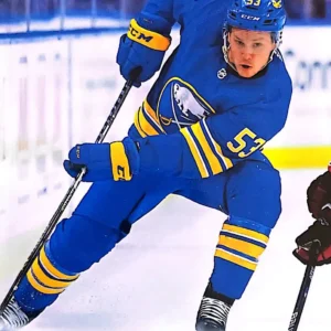 Jeff Skinner 2022-23 Upper Deck Series 1 Hockey Base Set #23