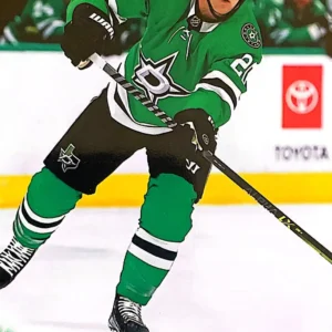 Ryan Suter 2022-23 Upper Deck Series 1 Hockey Base Set #62