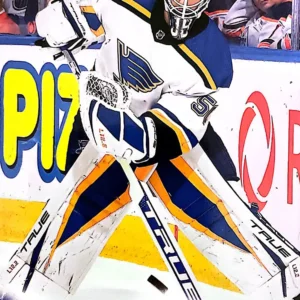 Jordan Binnington 2022-23 Upper Deck Series 1 Hockey Base Set #156