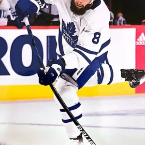 Jake Muzzin 2022-23 Upper Deck Series 1 Hockey Base Set #170