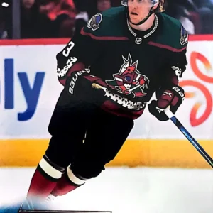 Nathan Smith 2022-23 Upper Deck Series 1 Hockey Base Set - Young Guns #206