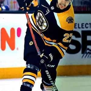 Hampus Lindholm 2022-23 Upper Deck Series 2 Hockey Base Set #268