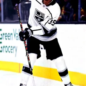 Quinton Byfield 2022-23 Upper Deck Series 2 Hockey Base Set #337