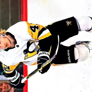 Danton Heinen 2022-23 Upper Deck Series 2 Hockey Base Set #391