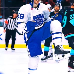 Michael Bunting 2022-23 Upper Deck Series 2 Hockey Base Set #419