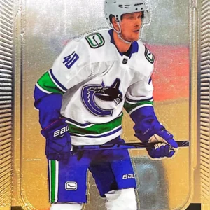 Elias Pettersson 2021-22 O-Pee-Chee Platinum Hockey Base Set #196