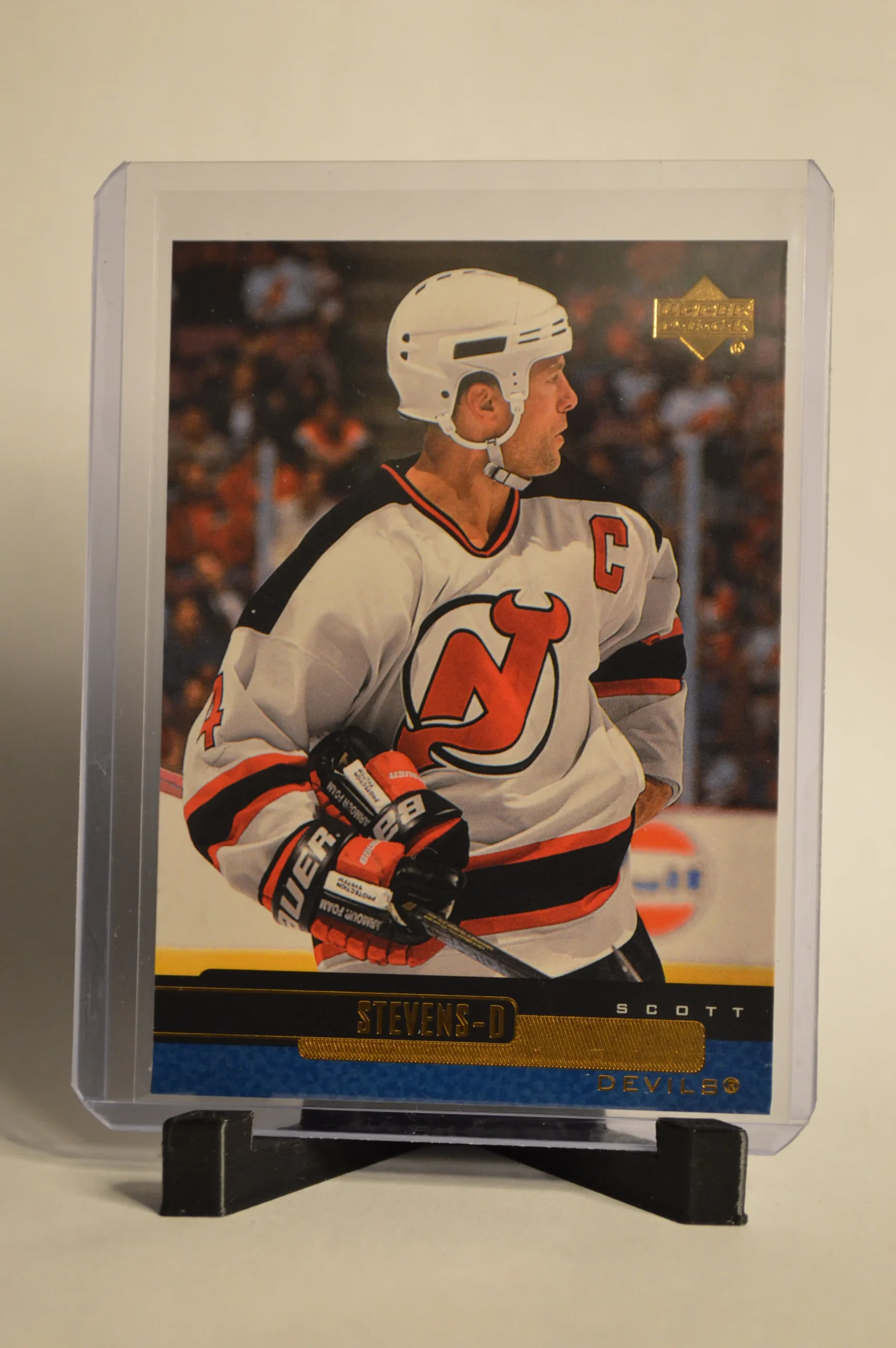 Scott Stevens 1999-00 Upper Deck Hockey Base Set #250