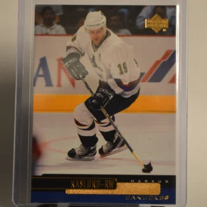 Markus Naslund 1999-00 Upper Deck Hockey Base Set #298