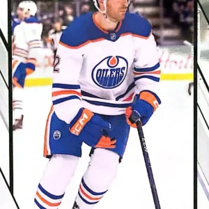 Evan Bouchard 2023-24 O-Pee-Chee Platinum Hockey Base Set #79