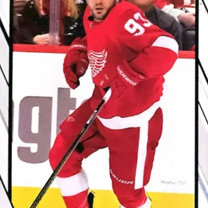 Alex DeBrincat 2023-24 O-Pee-Chee Platinum Hockey Base Set #190