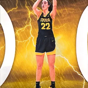Caitlin Clark 2024 Panini Caitlin Clark Collection Reigning 3's #R2
