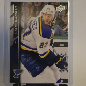 Alex Pietrangelo - St. Louis Blues 2015-16 Upper Deck Series 1 Hockey Base Set #157