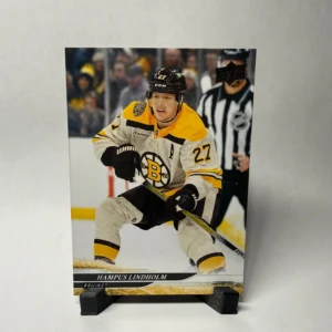 Hampus Lindholm 2024-25 Upper Deck Series 2 Hockey Base Set #255